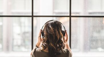 %%title%% %%page%% %%sep%% %%sitename%% La pop apocalypse, la bande-son préférée des jeunes éco-anxieux