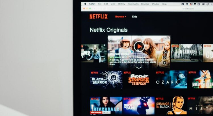 Netflix menace de spoiler ses séries pour inciter chacun à rester chez soi