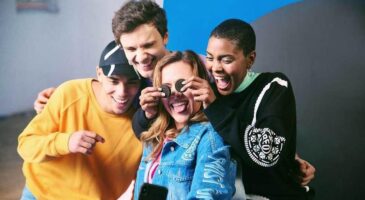 Oreo lance "Oreo Twist Your Style" avec une collection de vêtements éphémères