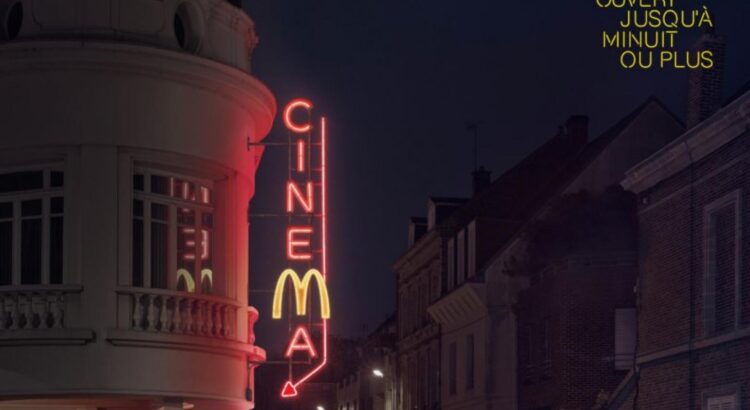 McDonald's illumine la nuit pour attirer les gourmands de fin de soirée