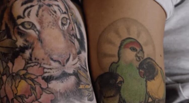 Lynx donne vie aux tatouages des Millennials dans une campagne délirante