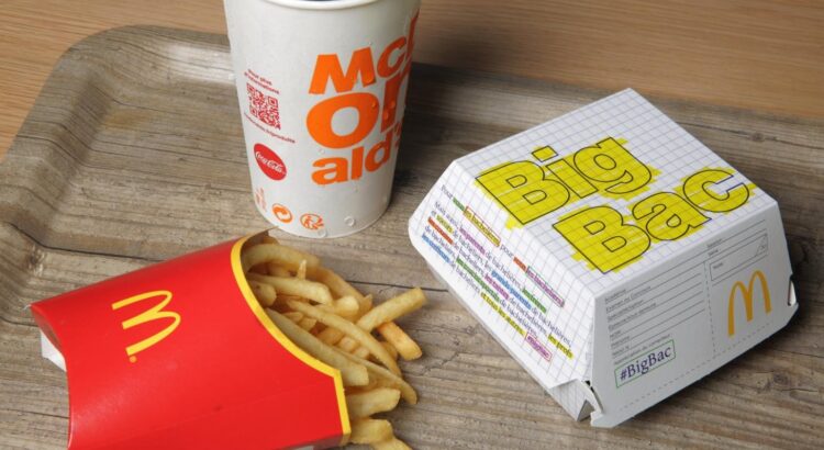 McDonald's transforme son célèbre Big Mac en Big Bac pour séduire les jeunes