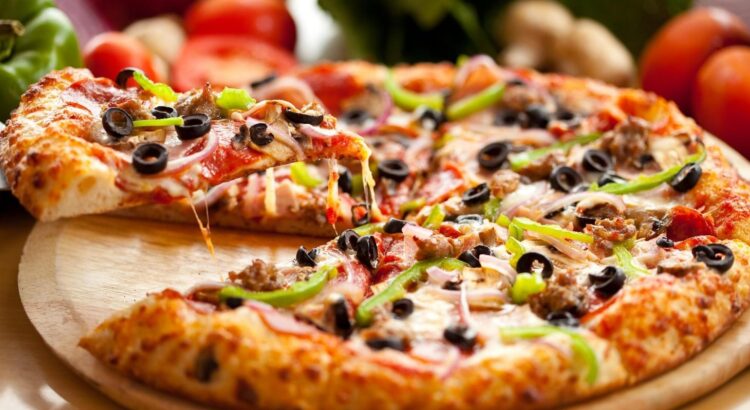Domino’s Pizza répare les routes pour mieux livrer ses clients, opération promo ultra pertinente !