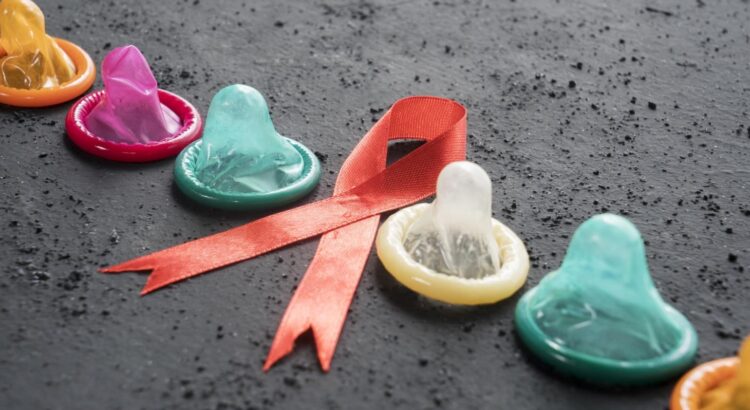 Un jeune sur trois mal informé sur le VIH/Sida en 2022
