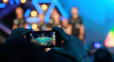 Mobile : Teazit, l'appli qui permet aux jeunes fêtards de teaser leurs soirées