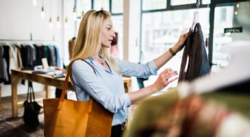 Les femmes Millennials, cible privilégiée pour le marché du luxe de seconde main ?