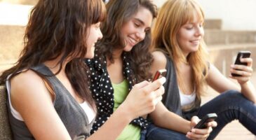 Mobile, Messageries, vidéo, les usages digitaux des jeunes décryptés