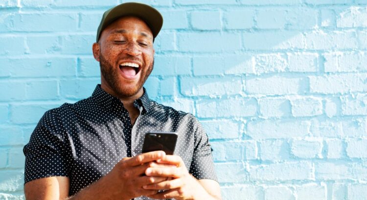 Mobile : Snack, l'appli dating qui combine TikTok et Tinder et qui lutte contre le ghosting