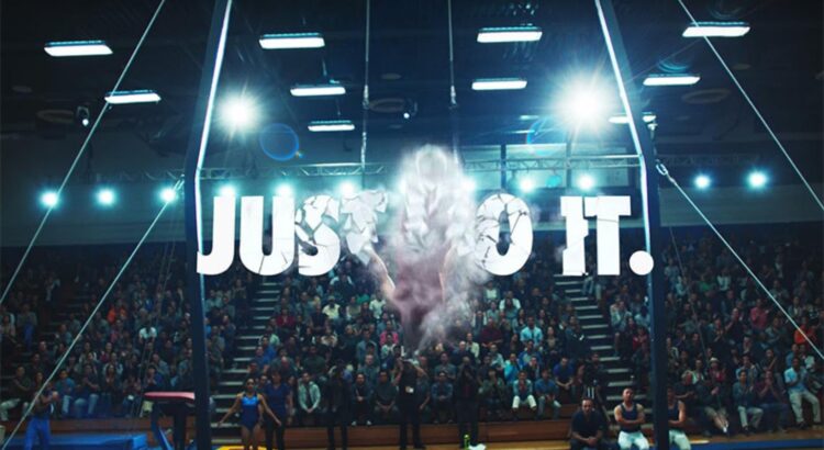 Nike laisse son slogan "Just Do It" lui échapper pour montrer aux jeunes qu'ils peuvent tout faire