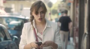 Mobile : #PlusDeMobile, la campagne de Hello Bank! qui associe co-création, humour et bon plan