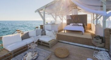 Airbnb invite les voyageurs à se plonger dans "Le Monde de Dory", en direct de la Grande Barrière de Corail