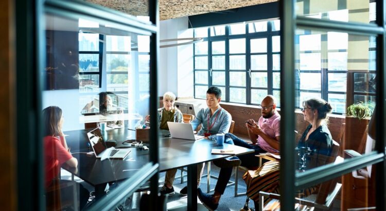 Emploi : Salaire élevé ou temps libre, la jeune génération a choisi !