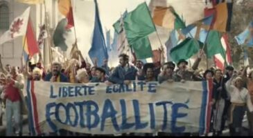Carlsberg fait sa révolution en mode "Liberté, Egalité, Footballité" pour séduire les jeunes