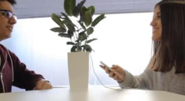Bioo, la startup qui vous propose de recharger votre mobile à base de plantes