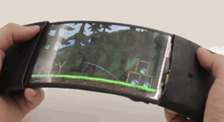 ReFlex, le premier smartphone pliable qui va séduire les jeunes ?