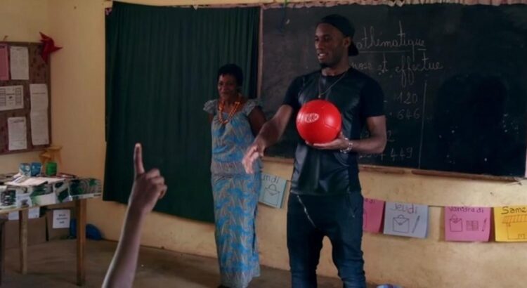 Nestlé mise sur l'émotion et l'utilité avec Didier Drogba, cocktail réussi pour séduire les jeunes