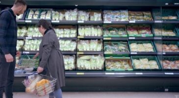 Saint-Valentin 2016 : Tesco lance le basket dating pour séduire les jeunes...et les inviter à se séduire entre eux