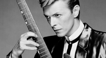 Twitter : Des millions de tweets envoyés à la mémoire de David Bowie, une jeune génération bouleversée