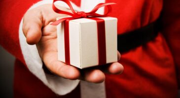 Noël 2015 : Le cadeau préféré de la jeune génération ? Une carte cadeau digitale