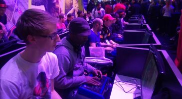 Paris Games Week 2015 : Sony, PlayStation, NieR Automata, qu'est-ce qui a créé le buzz auprès des gamers ?