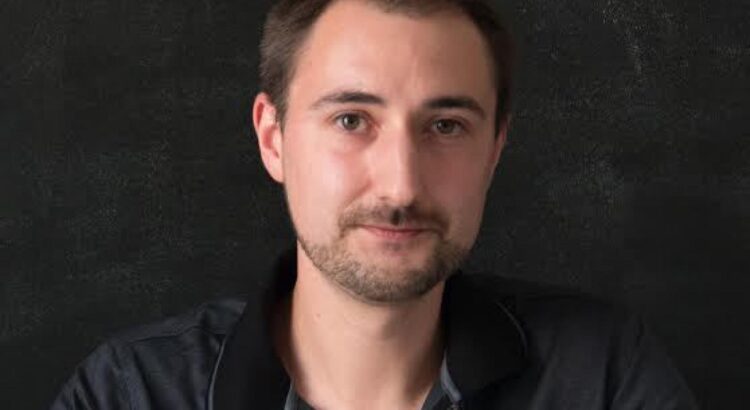 Jérôme Comont nommé Développeur Web Senior chez Creads