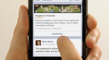 Facebook, toujours plus fort sur le mobile en 2015