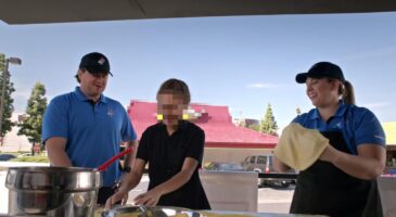 Domino's Pizza forme les employés de la concurrence, marketing offensif pour séduire les jeunes !