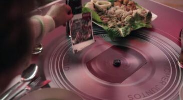 Coca-Cola : Photocoke, la campagne marketing qui invite le selfie à table et renvoie l’Instafood au placard