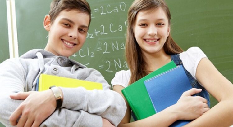 Filles et garçons ressentent une pression de la part de leurs parents, comme de la société et des entreprises...