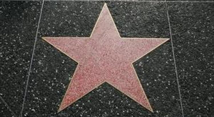 Bientôt une étoile sur Hollywood Boulevard ?