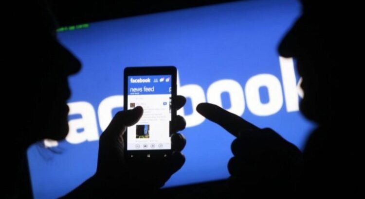 Facebook veut s’imposer à travers le monde grâce au mobile.