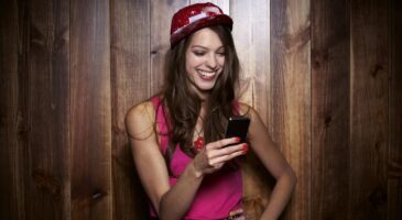 Tinder : Aids Task Force y lance une campagne de prévention contre le sida