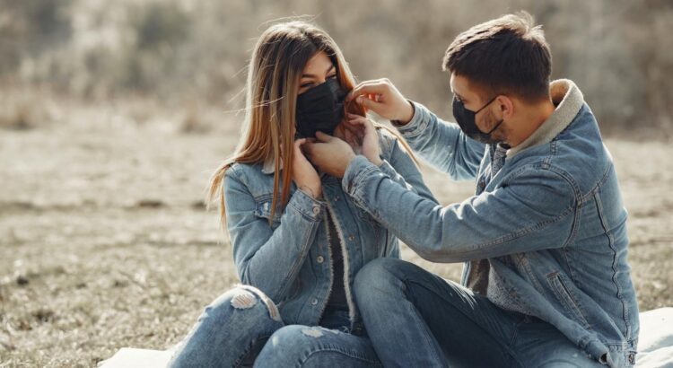 Le dating phygital, une tendance qui va marquer la jeune génération pour les mois à venir