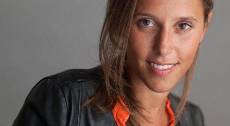 Lara Rouyres est l'une des fondatrices du site.